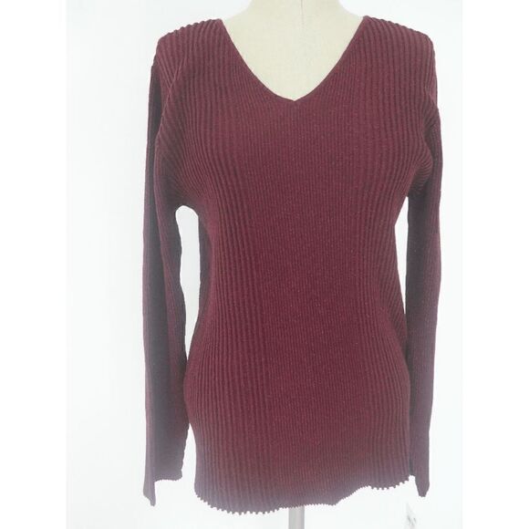 ALFANI Plus Size Ribbed Shine V-Neck Top 1X - Picture 3 of 6